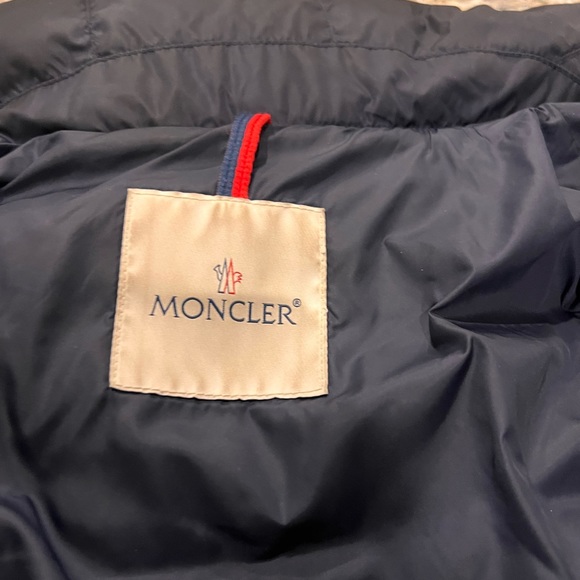 Authentic Moncler Flammette Puffer - Picture 8 of 15